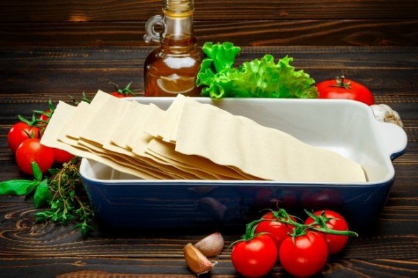 Rasanya Creamy Abis! Yuk Bikin Lasagna Pangsit ala Yummy, Ini Resepnya