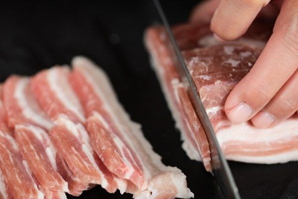 Harga Daging Babi di Tabanan Tembus Rp100 Ribu Per Kilogram