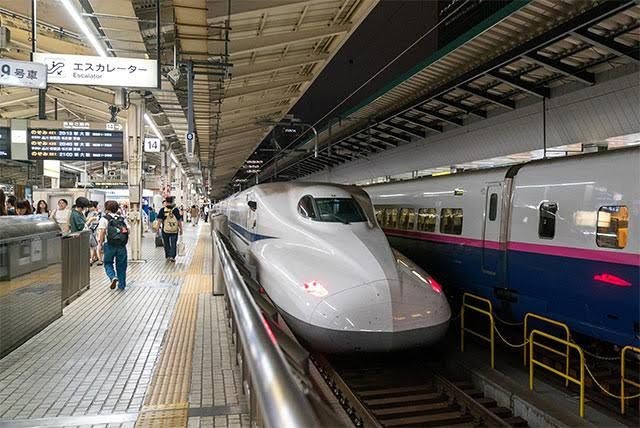 Aturan Baru Naik Shinkansen, Pengguna Koper Harus Checkin Dulu!