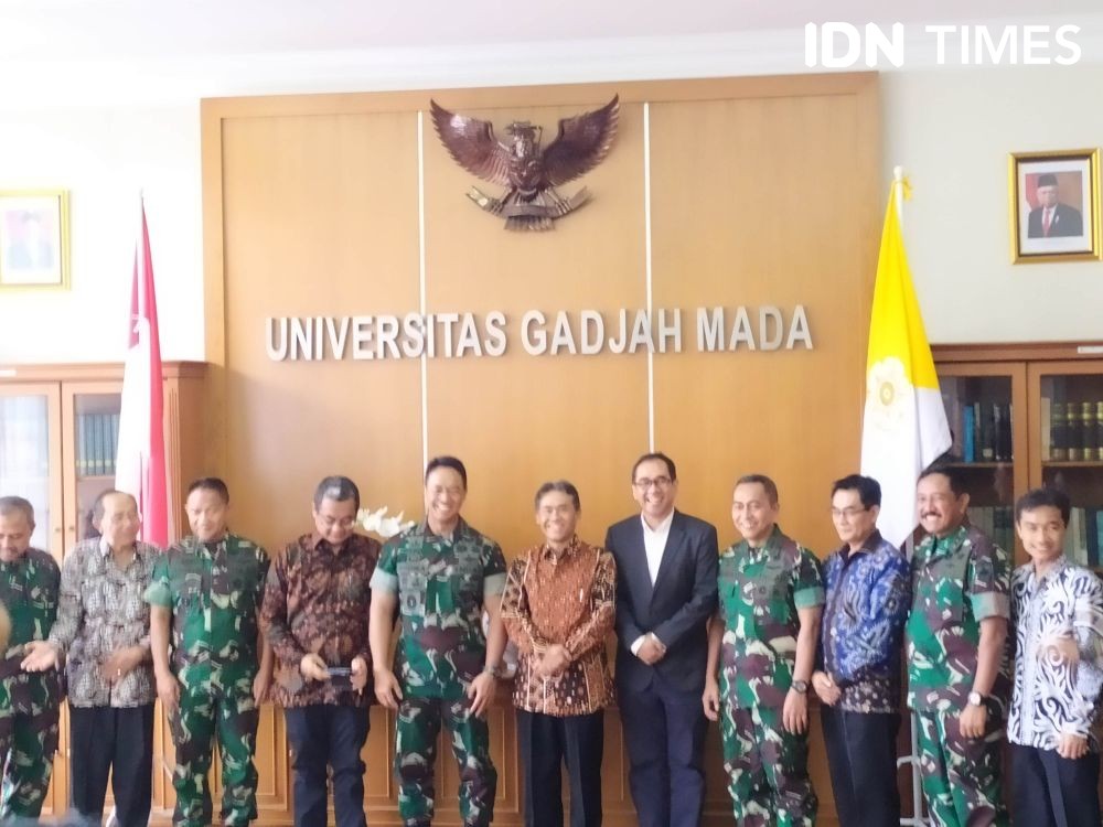 Tingkatkan Kualitas Perwira, TNI AD Jalin Kerja Sama dengan UGM