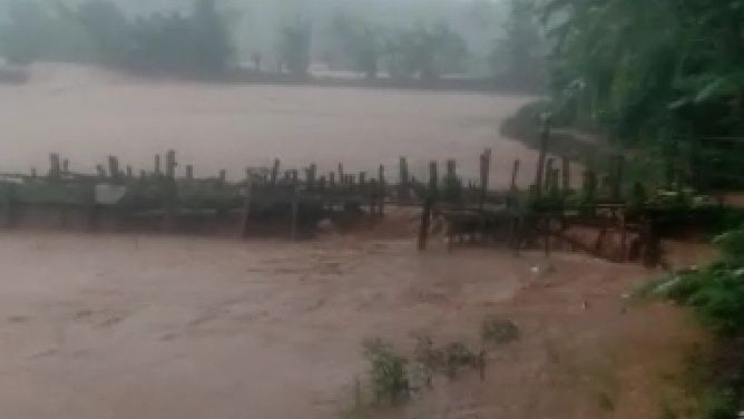 Banjir Bandang Rendam Ratusan Rumah dan Lahan Pertanian di Dukuhseti