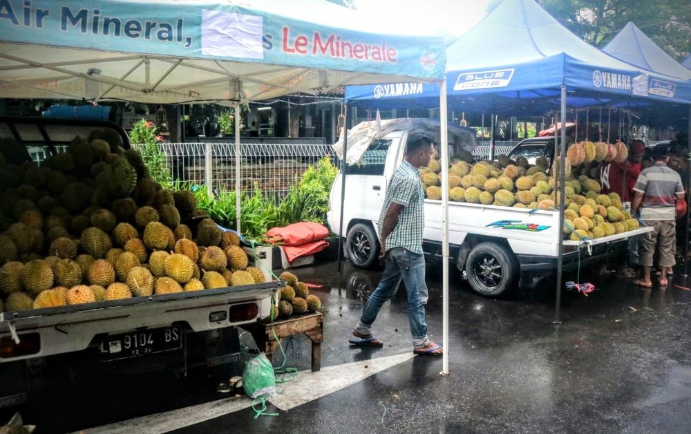 Mau Belah Duren? Kunjungi Festival Durian Malang Ini