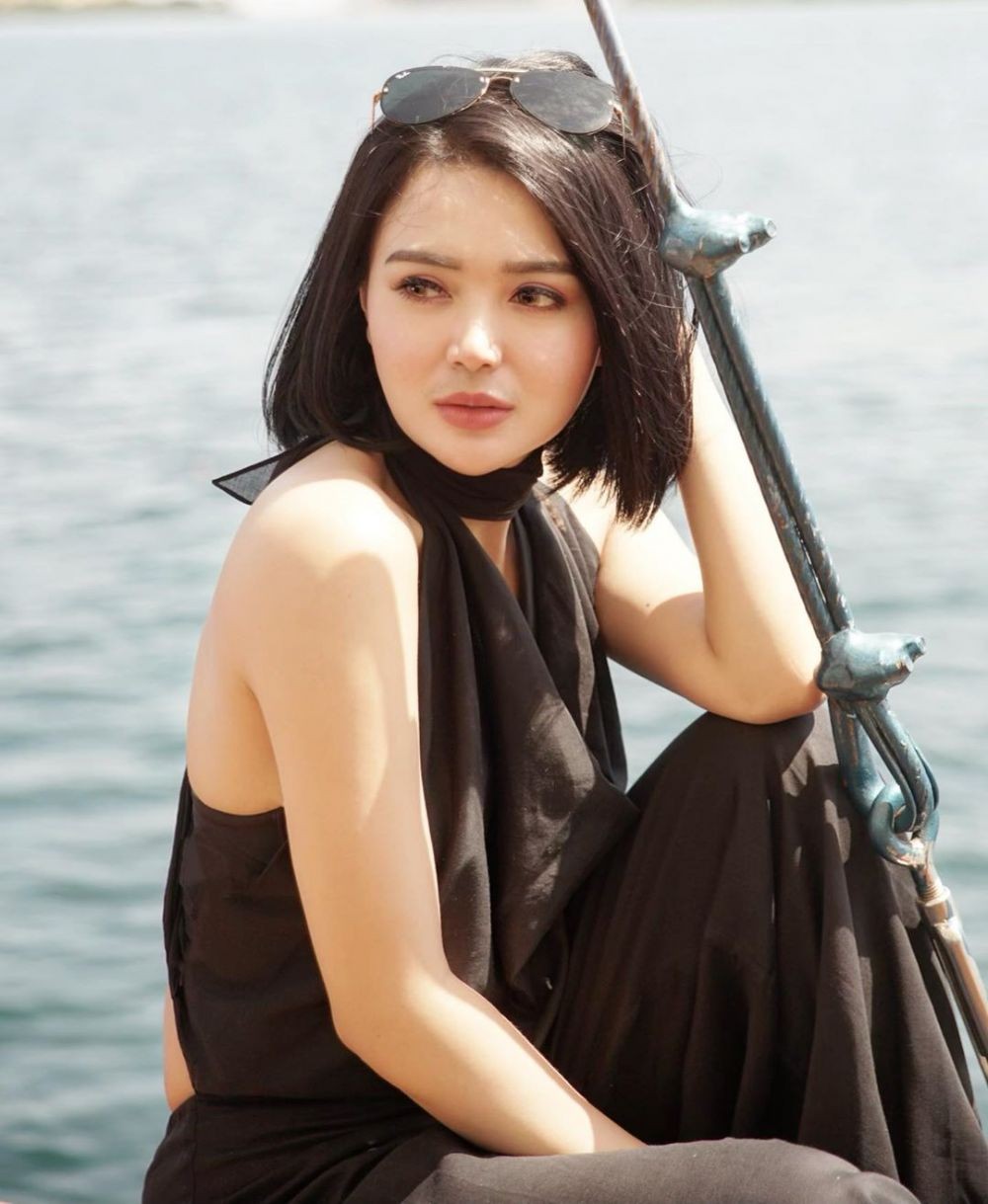 10 Style Hits Liburan ala Pedangdut Wika Salim, Awas Klepek-klepek!