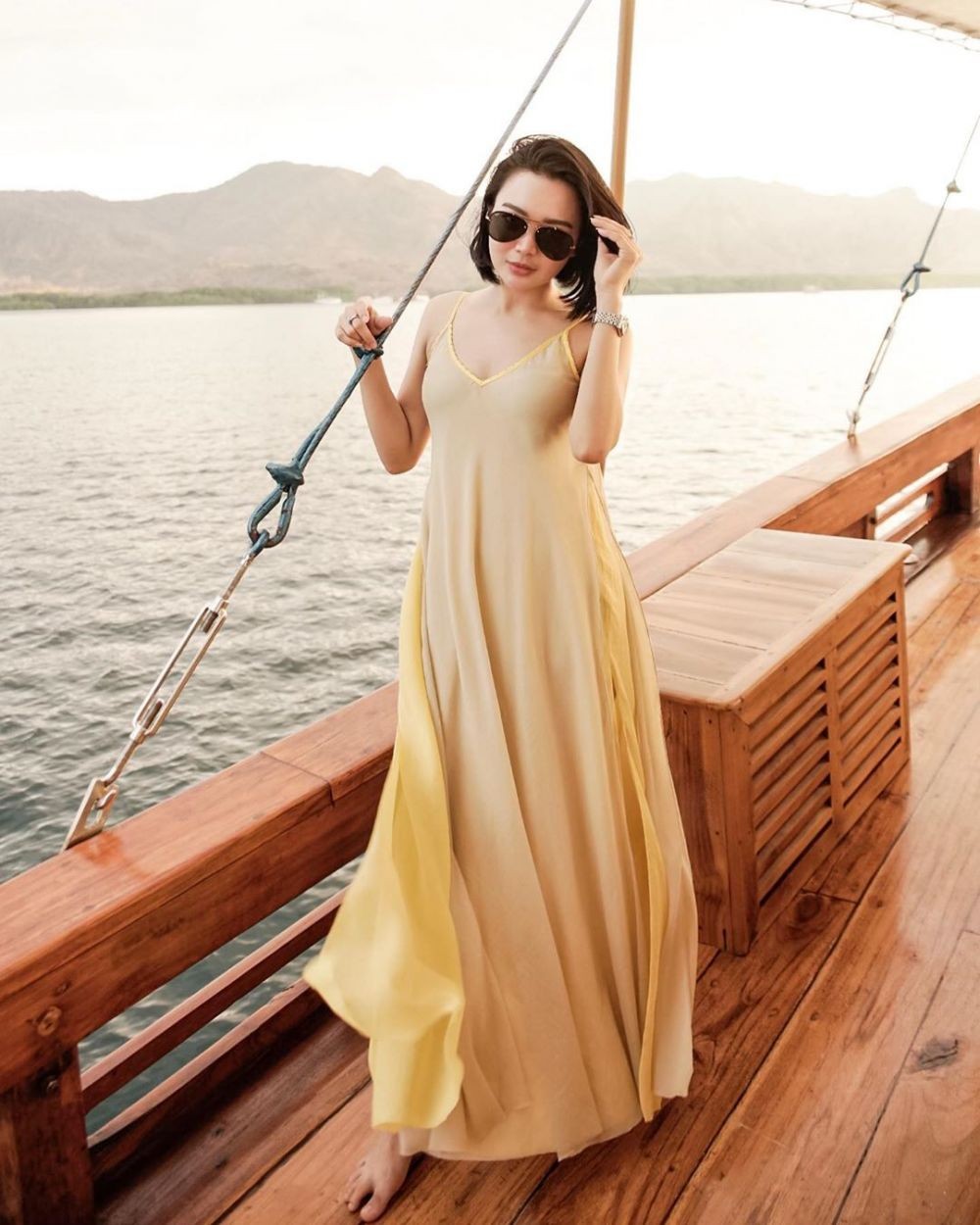10 Style Hits Liburan ala Pedangdut Wika Salim, Awas Klepek-klepek!