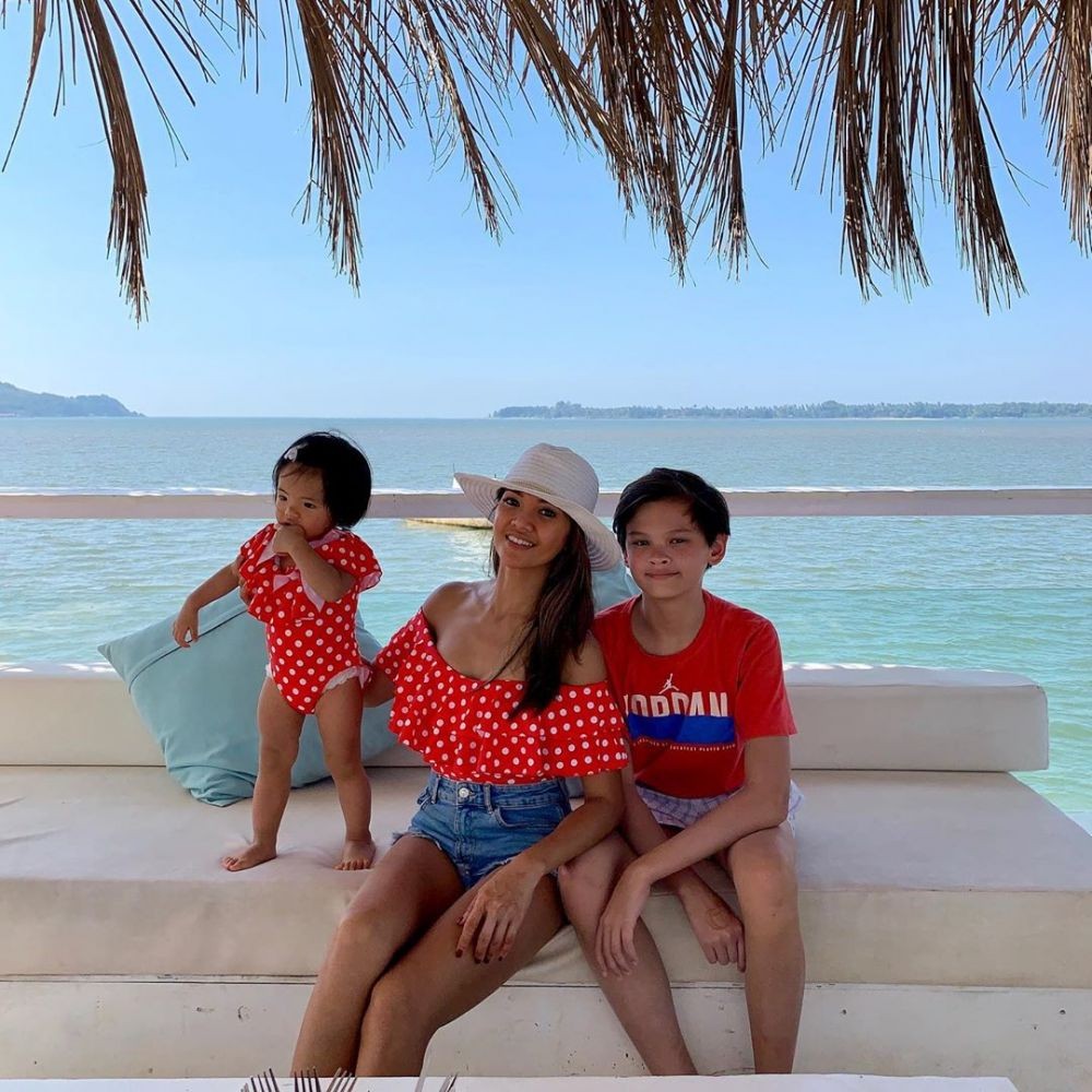 10 Foto Armand Quinn, Putra Farah Quinn yang Curi Perhatian