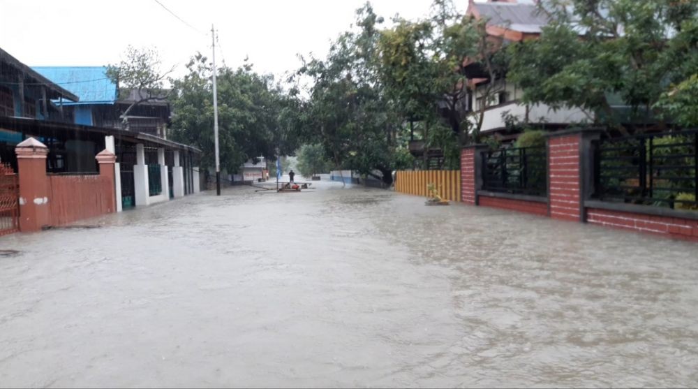 Rumah di Soppeng Hanyut Diterjang Banjir, di Barru 121 KK Terisolir