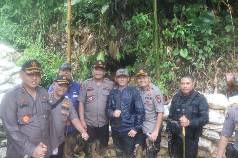 Polda Banten Buru Bos dan Backing Tambang Liar di TNGHS