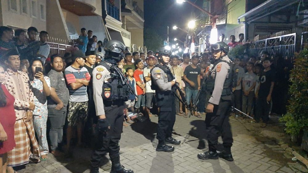 Pengantar Jenazah Residivis yang Ditembak Mati Lempari Polisi Makassar