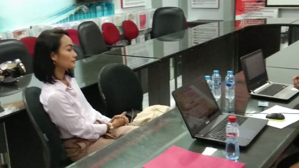 Diperiksa 11 Jam Soal MeMiles, Penyanyi Eka Deli Dicecar 59 Pertanyaan