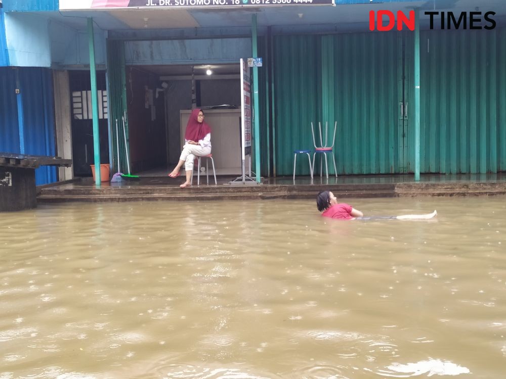 7 Potret Sisi Lain dari Petaka Banjir di Samarinda