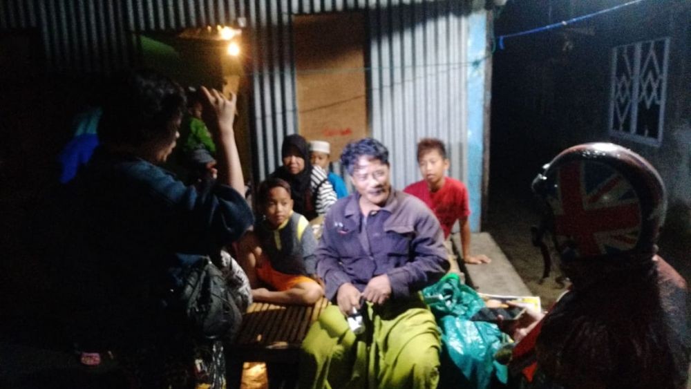 Abrasi Hantam TPU di Galesong, Kain Kafan dan Tulang Manusia Menyembul