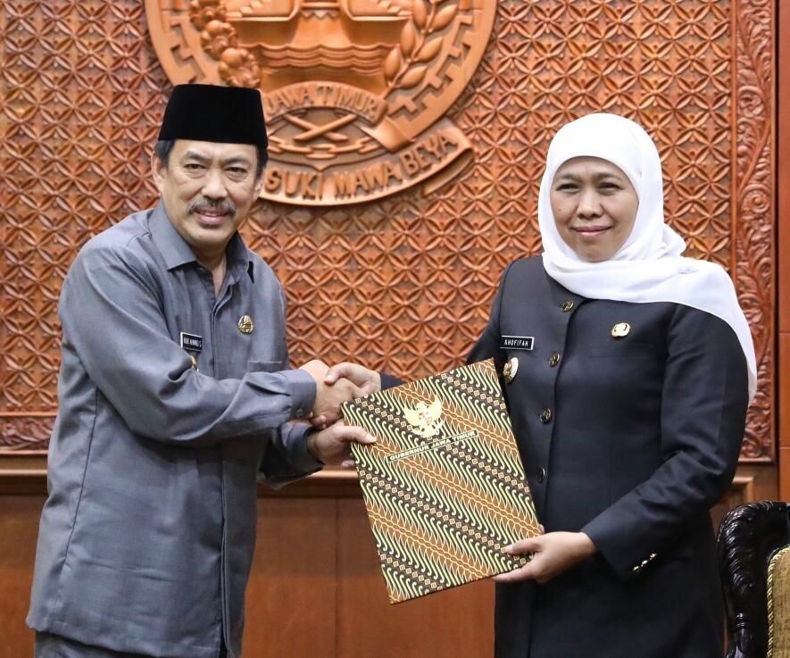 Saiful Ilah Tersangka, Khofifah Berikan Tugas Bupati ke Cak Nur