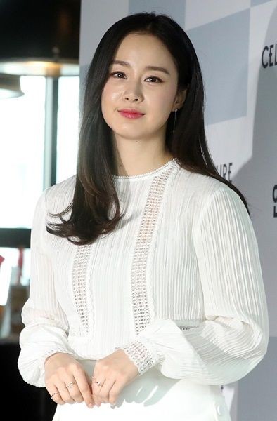 Jadi Ibu di Drama Baru, 10 Transformasi Kim Tae Hee Jelang Usia 40
