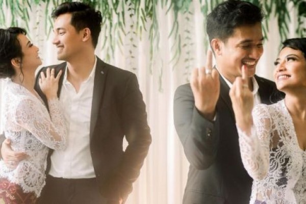 Gelar Syukuran Pernikahan, 10 Momen Haru Sungkeman Vanessa Angel