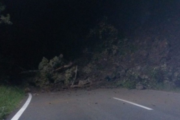 Musim Hujan, Jalur Utama Pacitan - Ponorogo Rawan Longsor