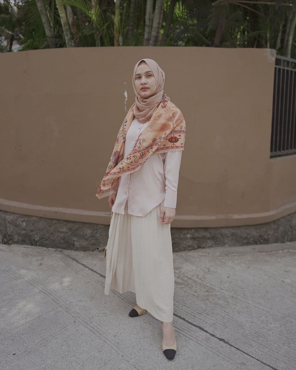 Curi Perhatian Gebetan dengan 10 Style Hijab Manis Ini, Pasti Terpana!