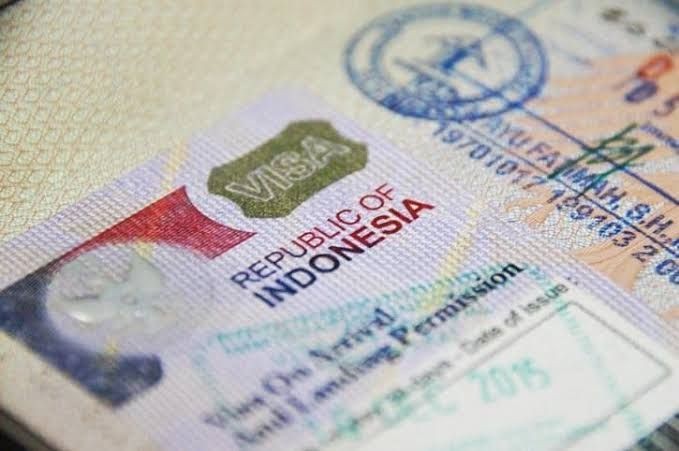 10 Hal yang Wajib Disiapkan Sebelum Liburan ke Luar Negeri bagi Pemula