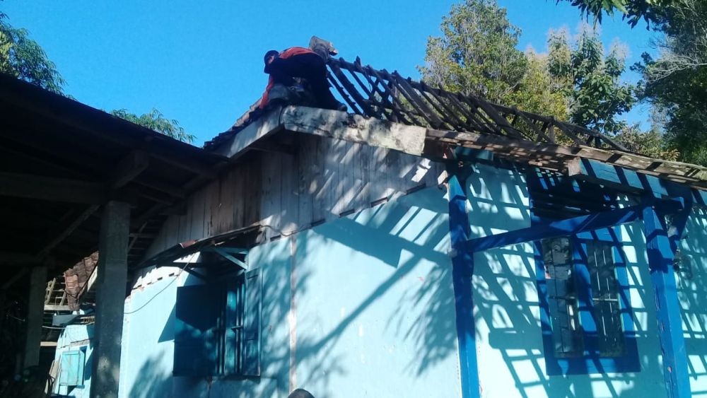 Korsleting Listrik, Satu Rumah di Kabupaten Madiun Ludes Terbakar  