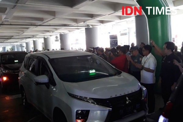 Grab Resmi Beroperasi di Bandara Ngurah Rai, Ini Cara Pemesanannya