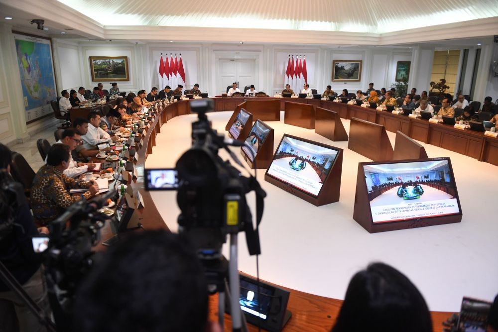 Jokowi Segera Tandatangani Draft RUU Omnibus Law Cipta Lapangan Kerja