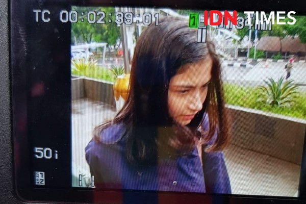 Aktris FTV Faye Nicole Akhirnya Memenuhi Panggilan Penyidik KPK