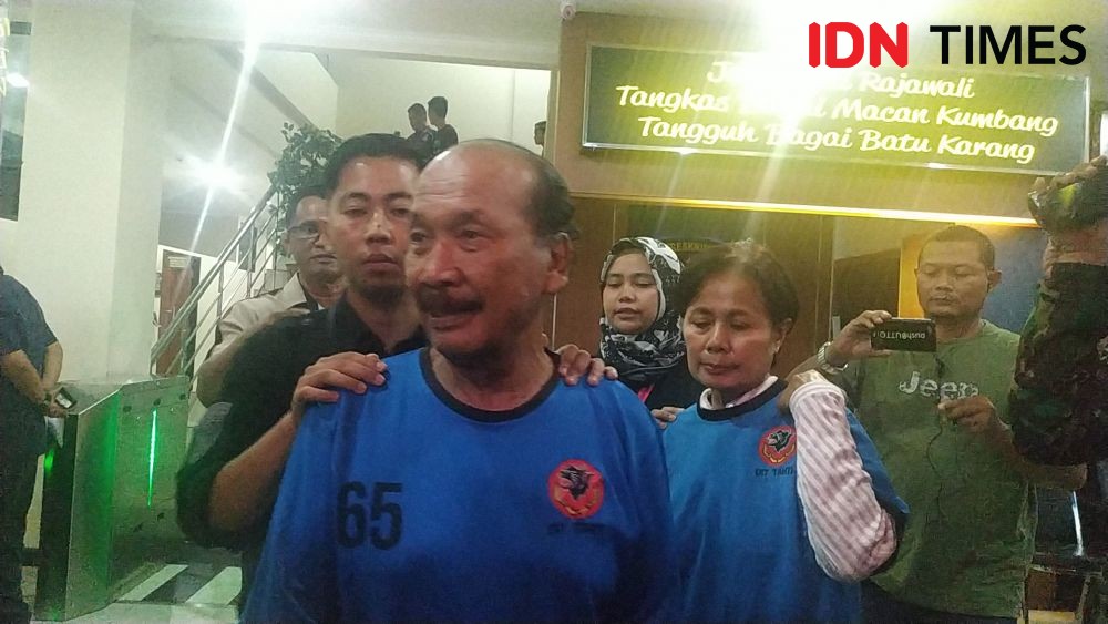 Jaksa Tuntut Tiga Dedengkot Kekaisaran Sunda Empire 4 Tahun Penjara