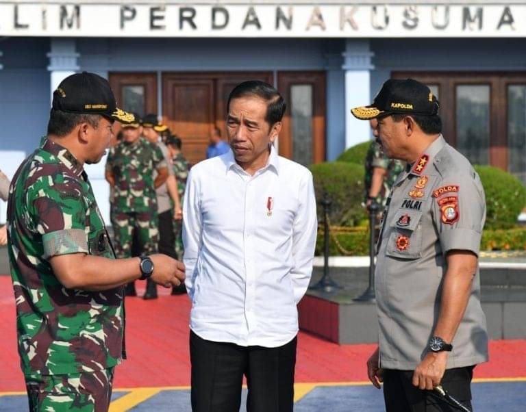 Presiden Jokowi Resmikan Terowongan Nanjung Di Bandung