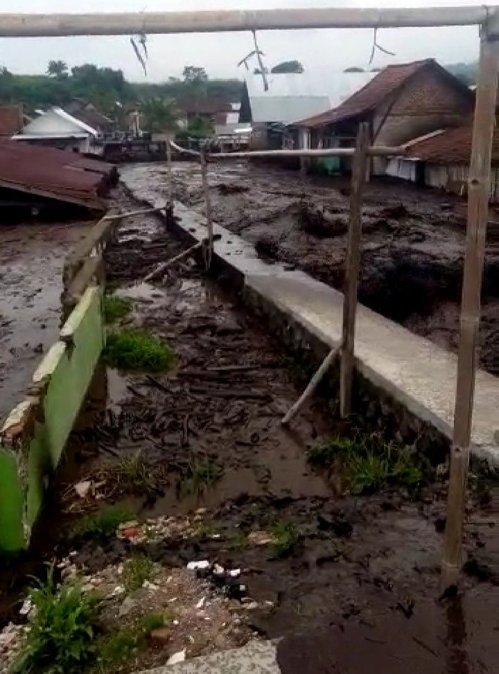 Banjir Bandang Bondowoso, BPBD Tetapkan Status Darurat Hingga 14 Hari