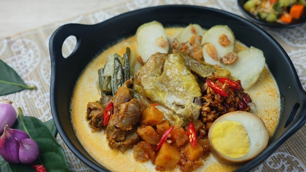 Resep Spesial Membuat Lontong Cap Go Meh Rasanya Bikin Rindu Rumah