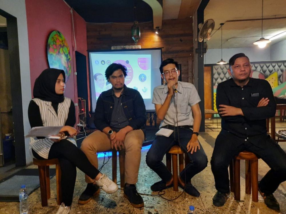 Mahasiswa Bandung Kritik Persoalan Ekonomi di 100 Hari Jokowi-Maruf