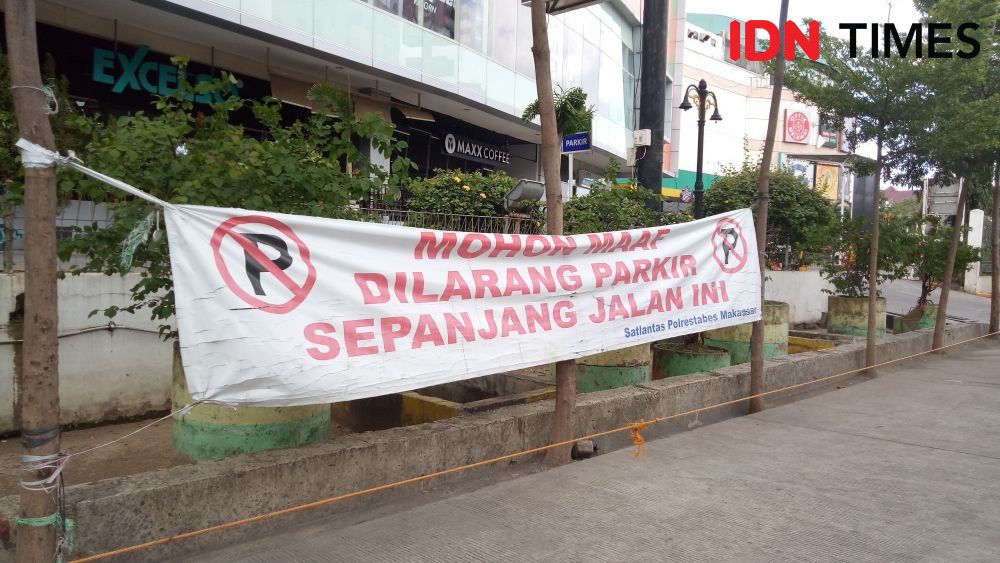 Warga Makassar: Jukir Liar Mirip Ninja, Tiba-tiba Minta Duit Parkir 