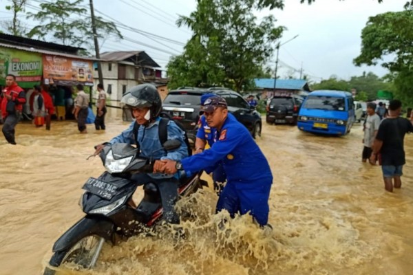 Hujan Lima Jam di Balikpapan, Puluhan Rumah Terdampak Banjir