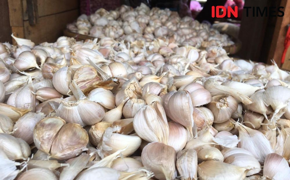 Impor Disetop, Harga Bawang Putih di Pasar Solo Melonjak 100 persen
