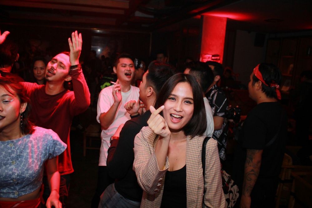 Tempat Karaoke Paling Hits di Samarinda, Happy dengan Bernyanyi!