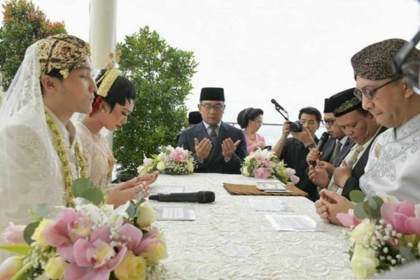 Ridwan Kamil Jadi Saksi Nikah, Begini Cerita Rayhan Melamar Isyana