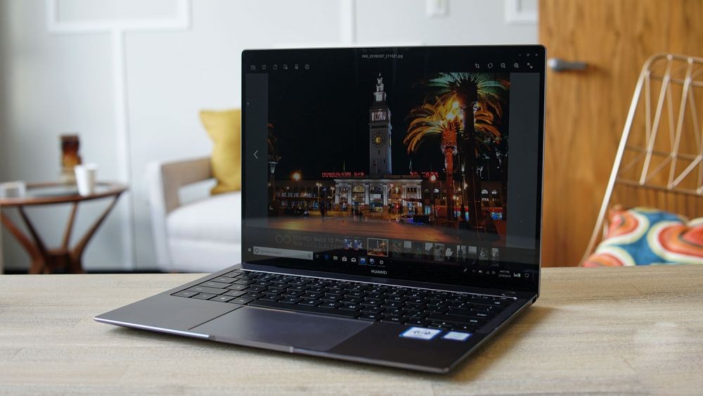 7 Laptop Ultrabook Terbaik di 2020 dari Berbagai Brand, Speknya Juara!