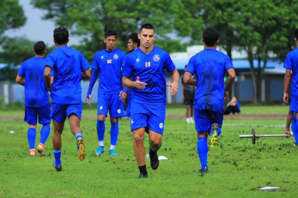 Manajemen Arema FC Tak Bebani Target di Piala Gubernur Jatim 