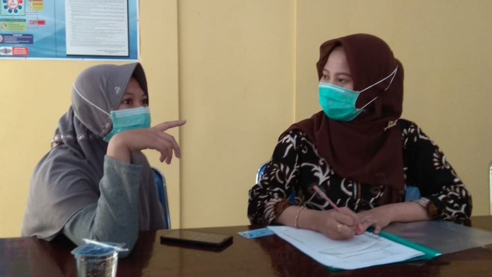 Pulang dari Tiongkok, Dua Mahasiswi Lamongan Langsung Dites Kesehatan