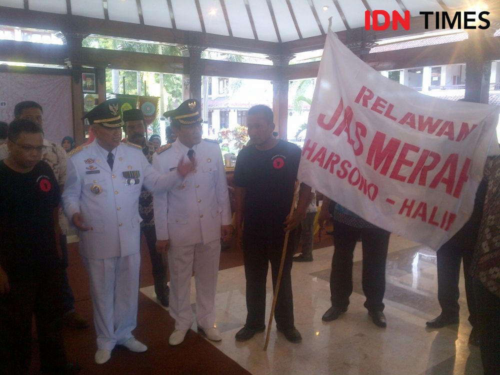Bakal Calon Bupati Abdul Halim Muslih Sowan ke Tokoh Senior PDIP