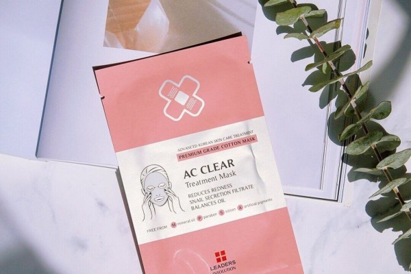 7 Rekomendasi Sheet Mask untuk Kulit Berjerawat, Praktis dan Ampuh!