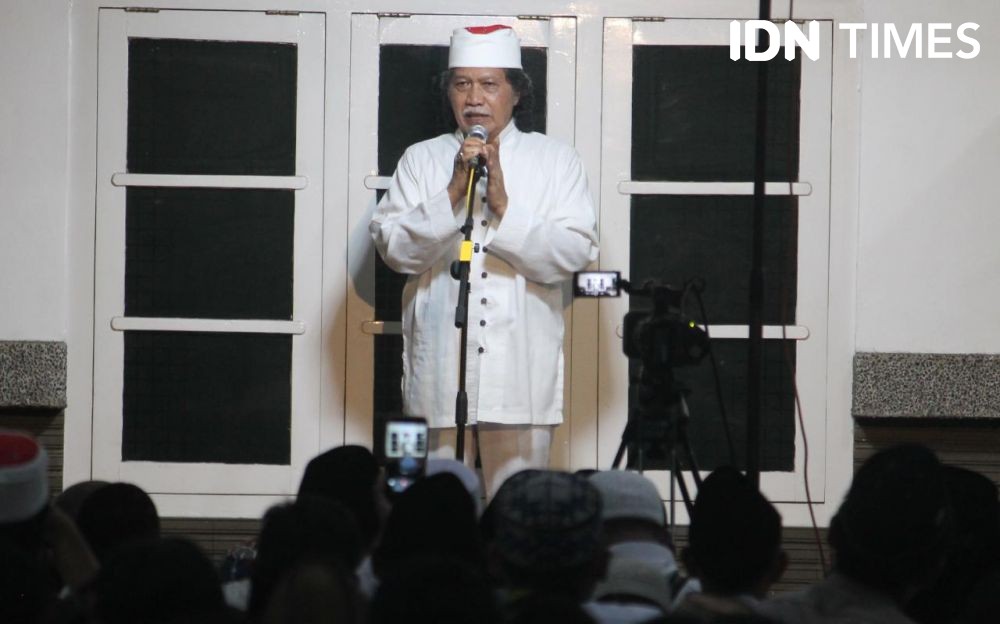 Kondisi Cak Nun Makin Stabil, Komunikasi Sudah Lancar