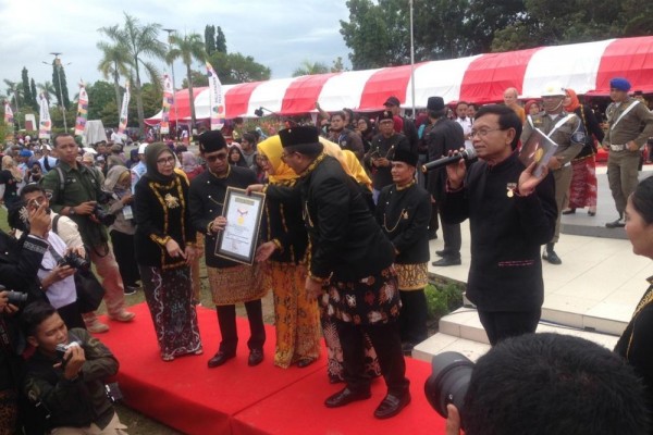 Tarian Nusantara Massal, Rekor Muri di Perayaan HUT Balikpapan ke-123