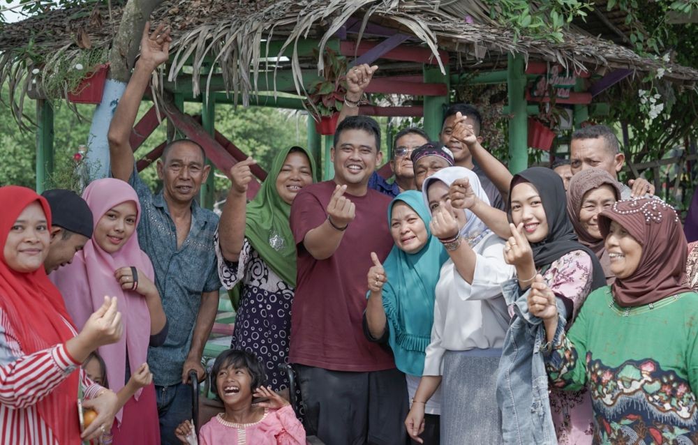 Bobby Nasution Puji Kerja Keras Warga Kampung Salam Bahari Belawan