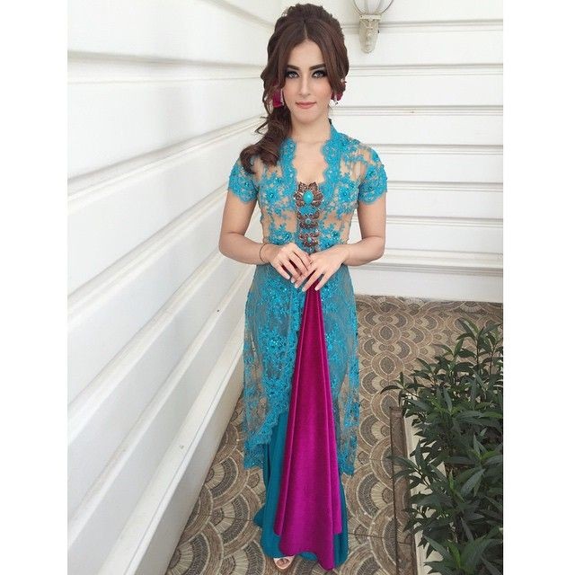Kece Badai, 9 Ide Outfit Cantik untuk Bridesmaid