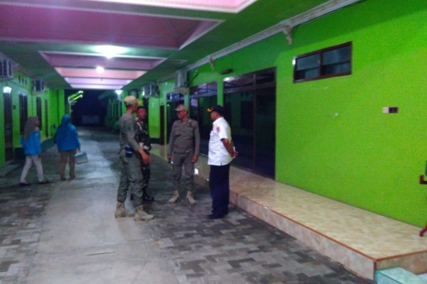 Sepasang Kakek-Nenek Asal Tuban Terjaring Razia di Kamar Hotel