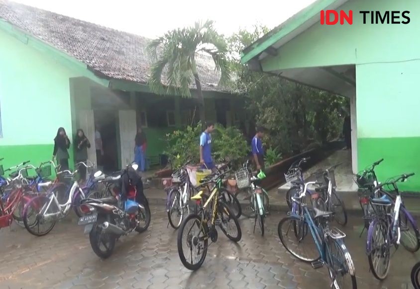 Terdampak Banjir, SMP di Kabupaten Madiun Ini Hentikan Proses Belajar 