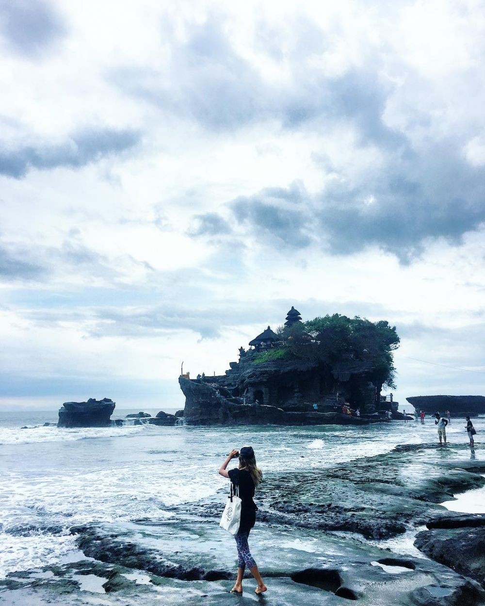 10 Aktivitas Menarik yang Bisa Dilakukan di Tanah Lot Bali, Seru Abis!