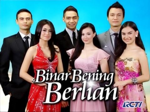 Mengenang 10 Sinetron Indonesia yang Dibintangi Ashraf Sinclair