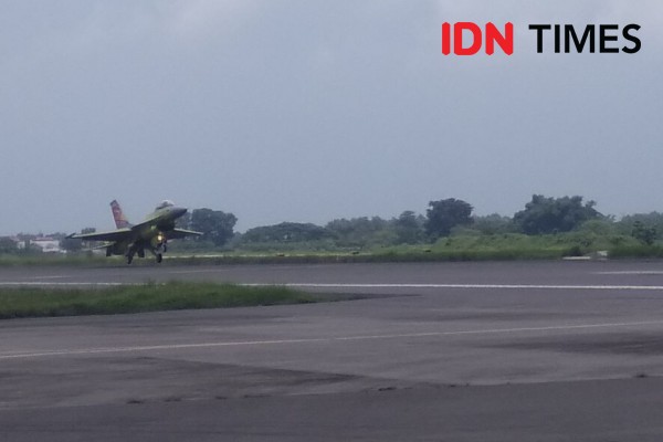 Sudah Di-Upgrade, Satu F-16 A/B Jalani Test Flight di Lanud Iswahjudi