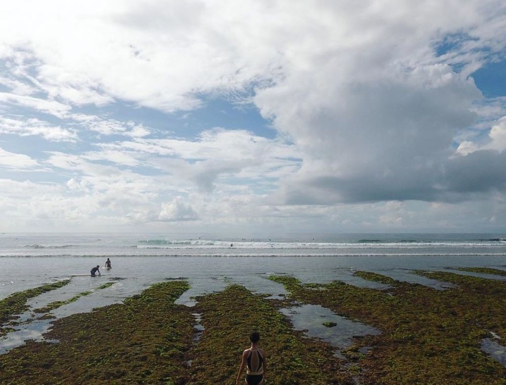 Info Lokasi, Harga Tiket, dan Tips Wisata ke Pantai Green Bowl Bali